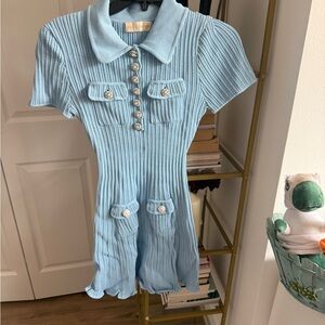 Elegant Blue Midi Dress